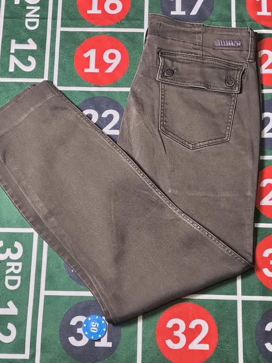 Level 99 Denim - Level 99 Anthropologie Coated Skinny Pants Size 31 Dark Olive Black